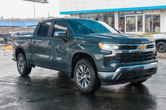 2026 Chevrolet Silverado 1500 LT's photo