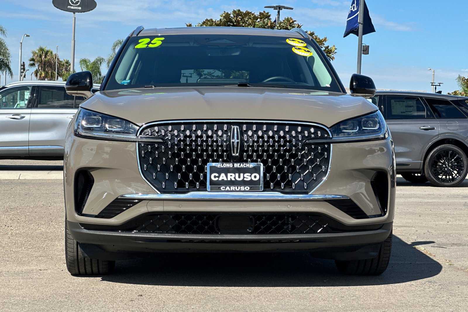 2025 Lincoln Aviator Reserve photo 8