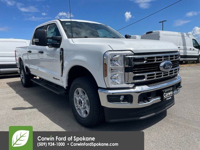2025 Ford F-350 Super Duty XLT's photo