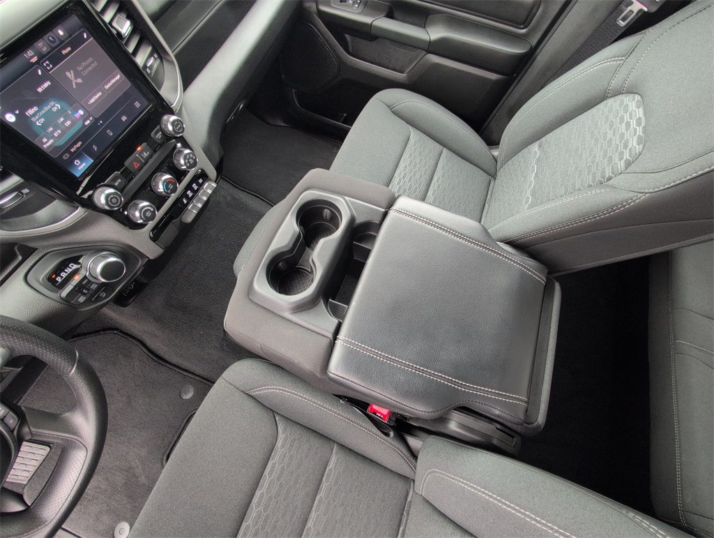 2025 Ram 1500 Tradesman photo 12