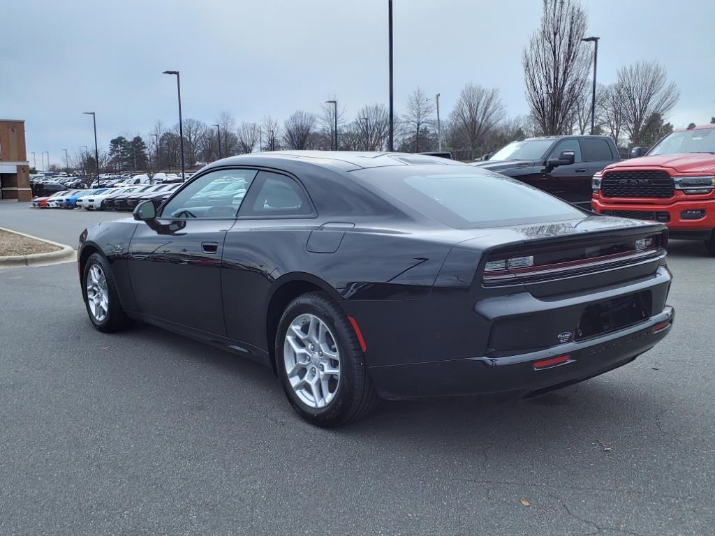 2025 Dodge Charger R/T photo 14