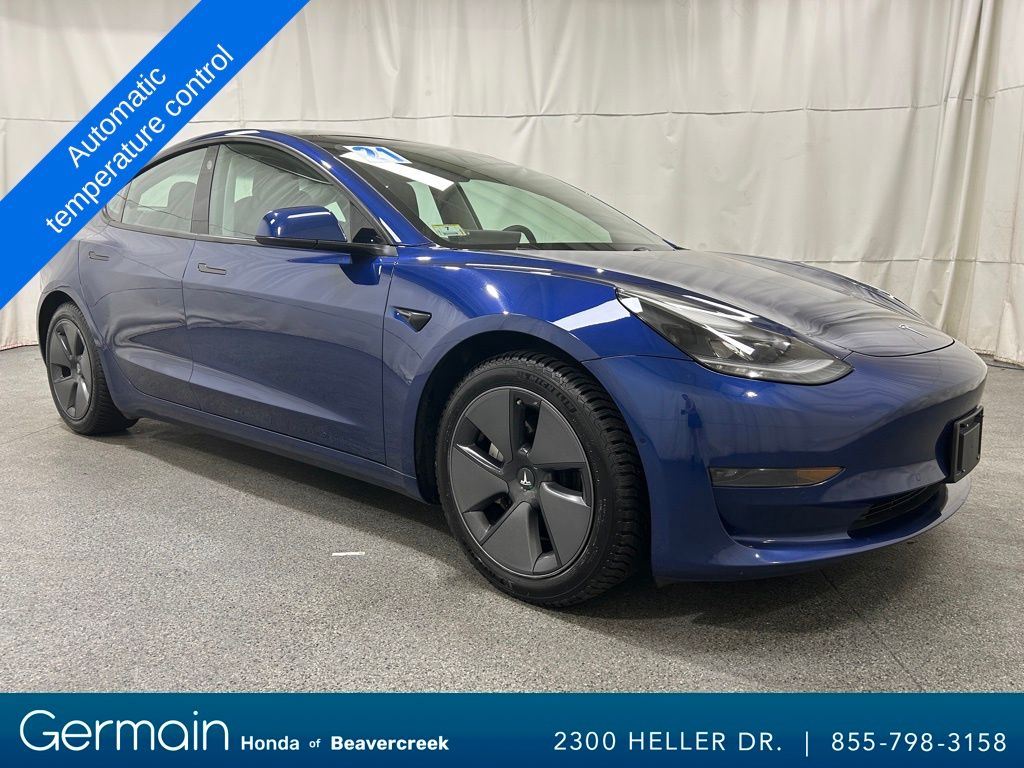 Used 2021 Tesla Model 3 Base with VIN 5YJ3E1EAXMF982133 for sale in Beavercreek, OH
