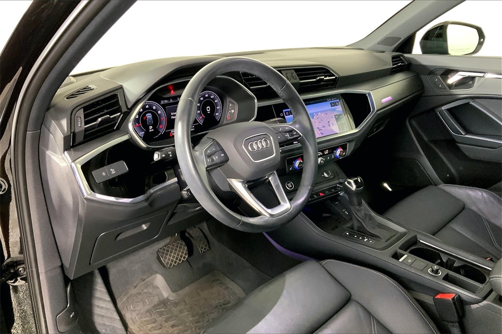 2021 Audi Q3 S line Premium Plus photo 14