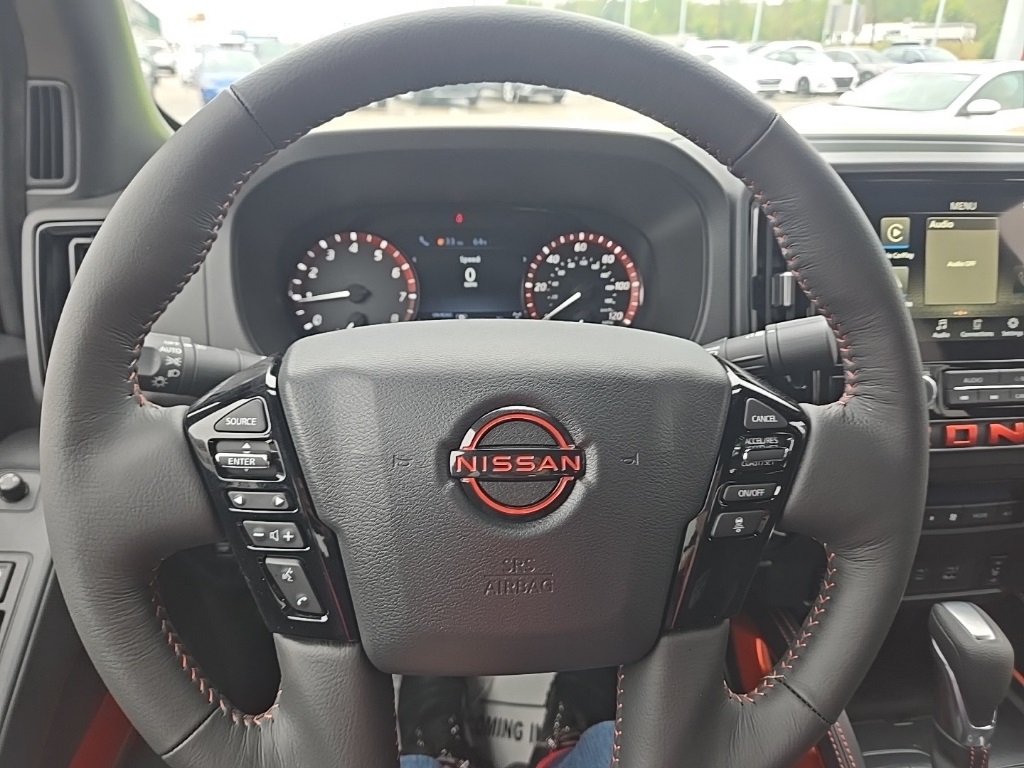 2026 Nissan Frontier Crew Cab PRO-4X photo 16