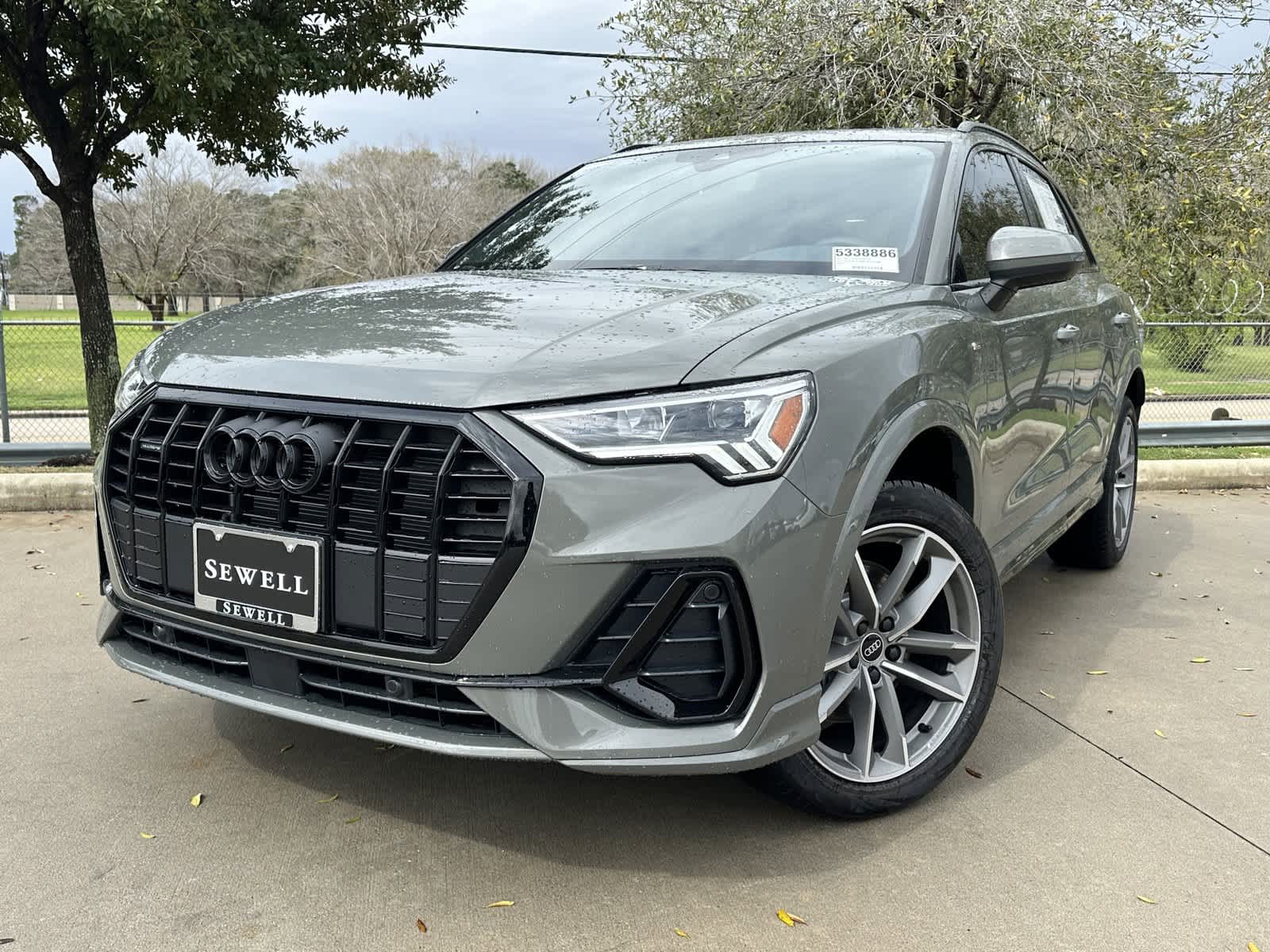 2025 Audi Q3 S line Premium