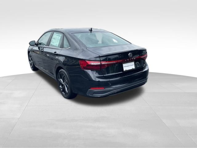 2025 Volkswagen Jetta 1.5T SE photo 3