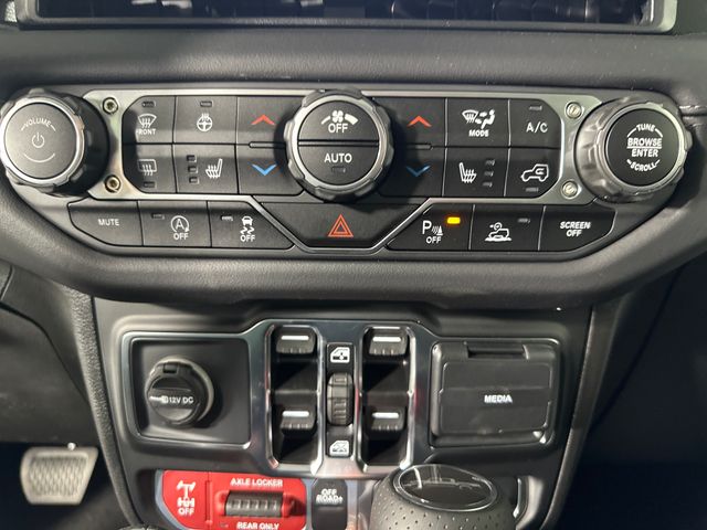 2025 Jeep Gladiator Mojave photo 17