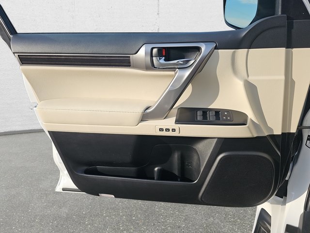 2022 Lexus GX 460 Luxury photo 22