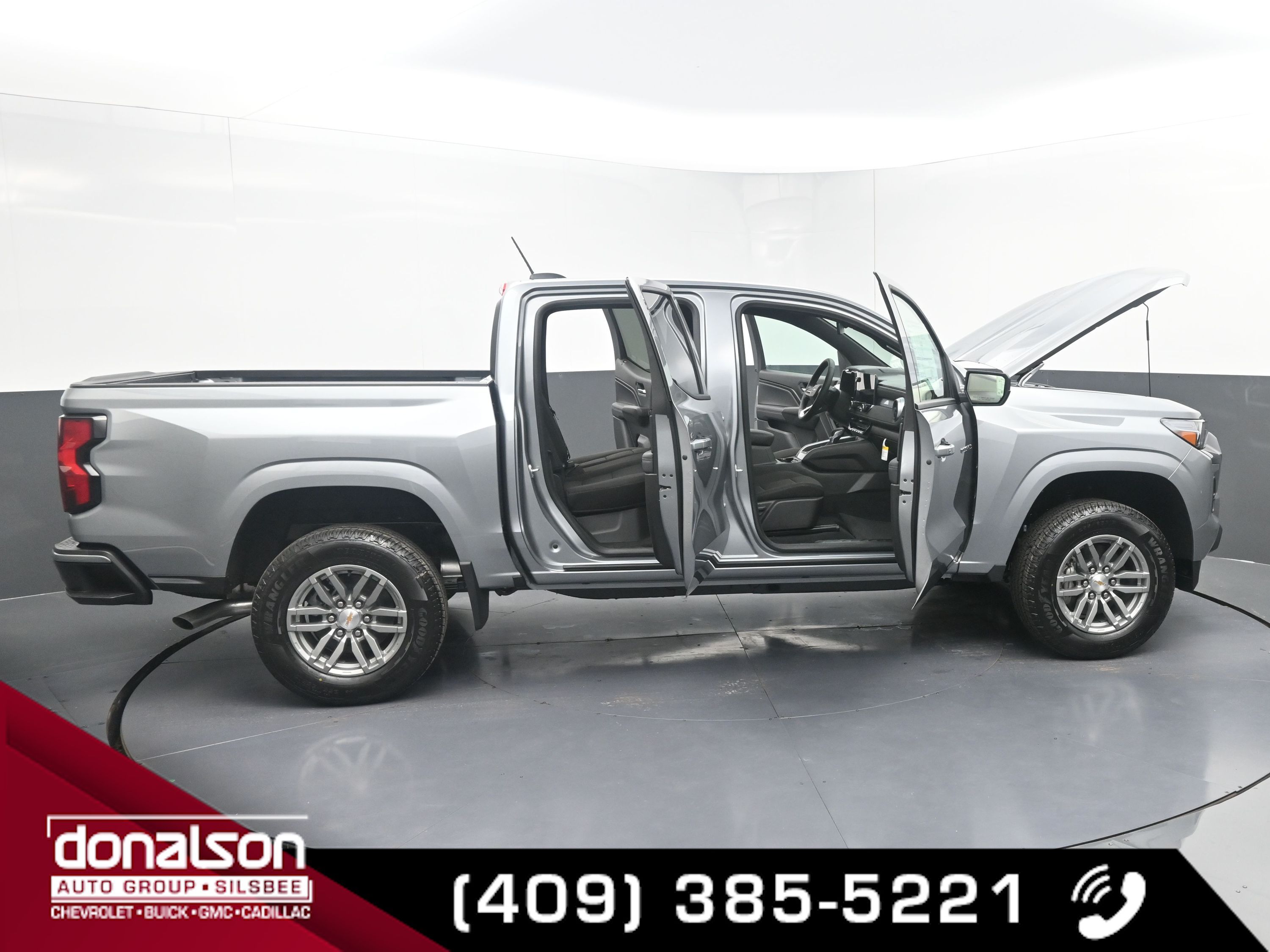 2025 Chevrolet Colorado Work Truck LT photo 21