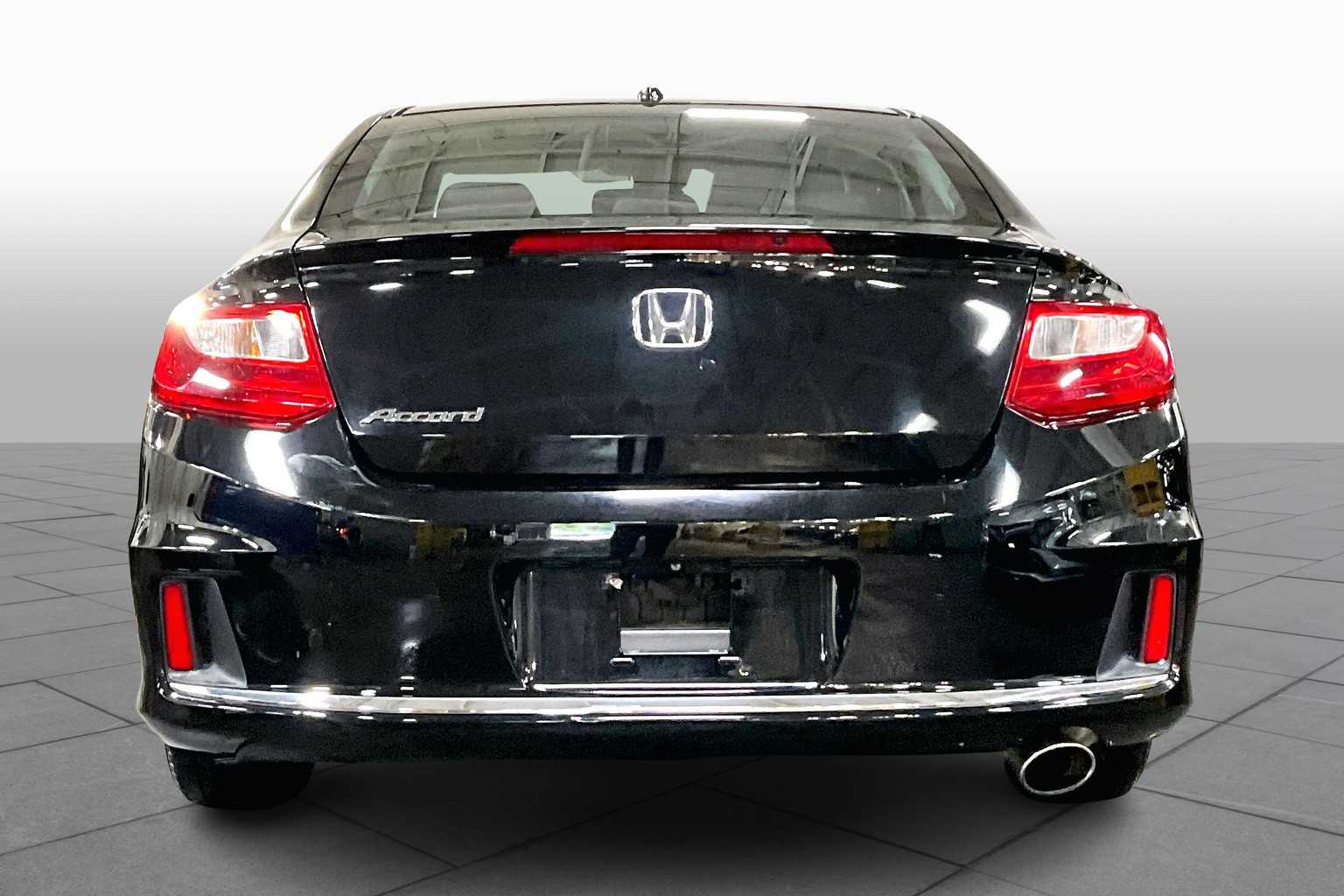2015 Honda Accord EX-L photo 4