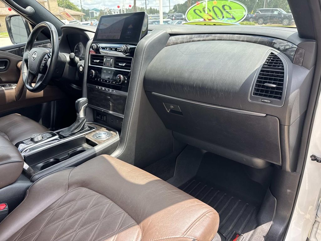 2022 Nissan Armada Platinum photo 10