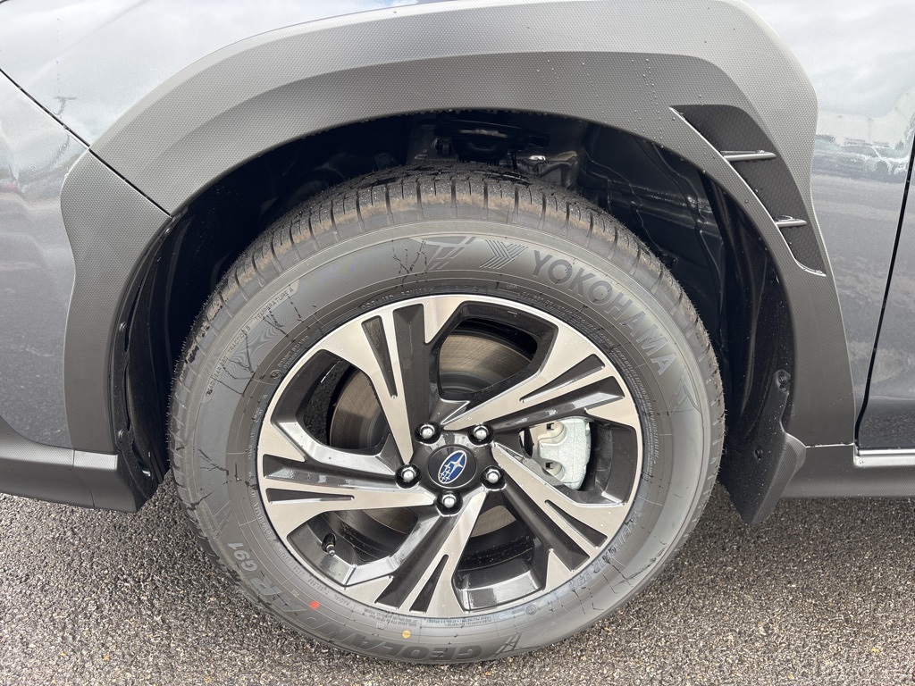 2025 Subaru Crosstrek Premium photo 8
