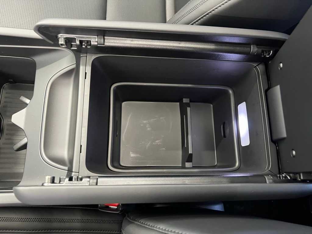 2025 Hyundai Santa Fe Calligraphy photo 29