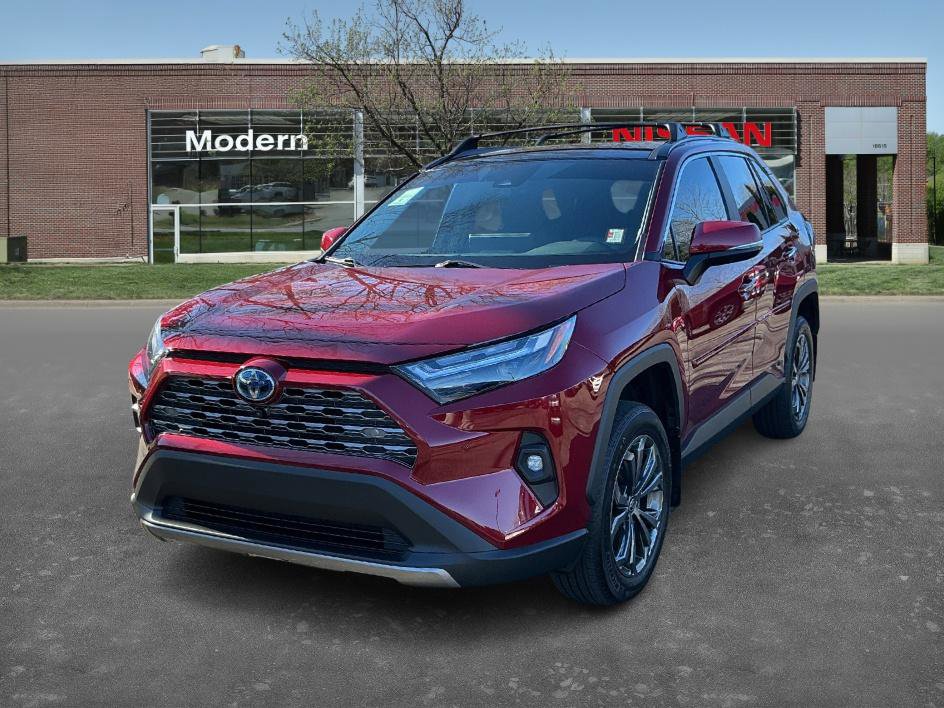 2023 Toyota RAV4 Limited's photo