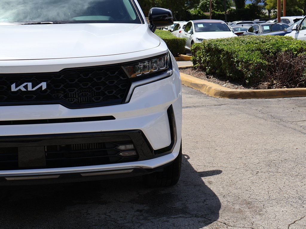 2022 Kia Sorento EX photo 9