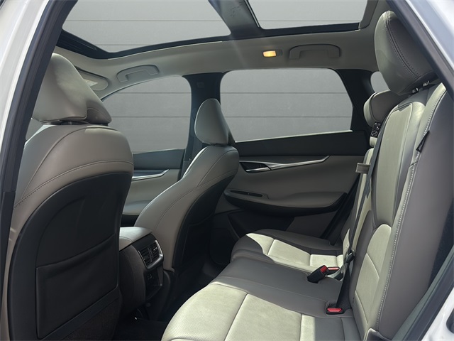 2024 Infiniti QX50 Luxe photo 11