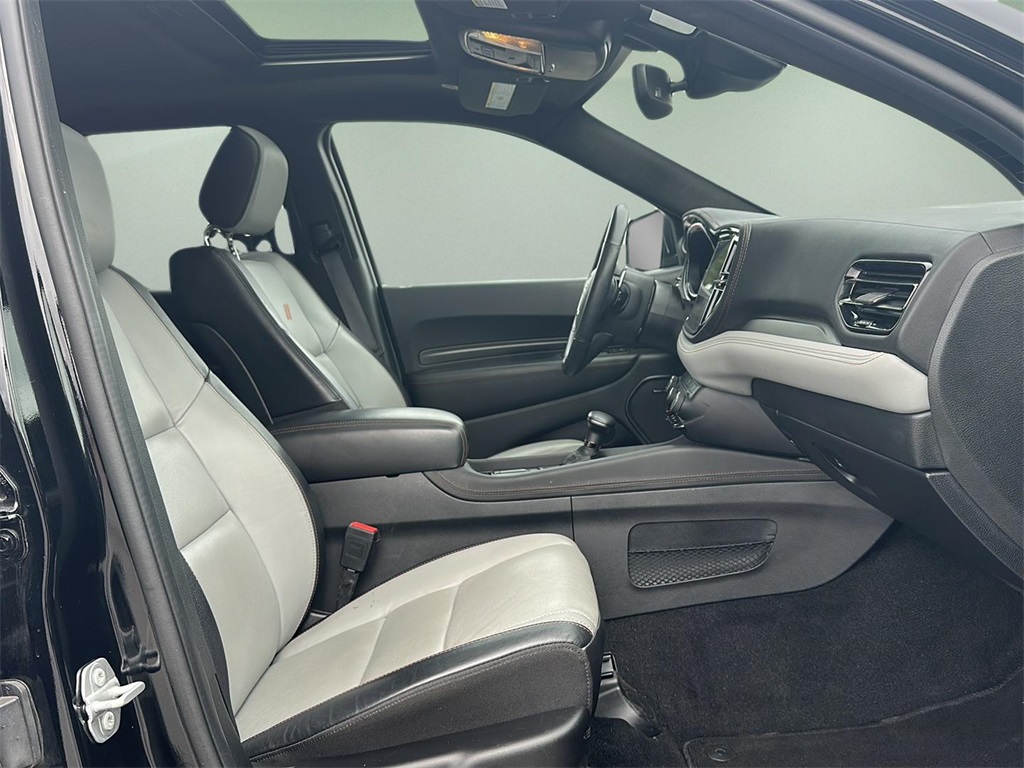 2022 Dodge Durango R/T photo 22