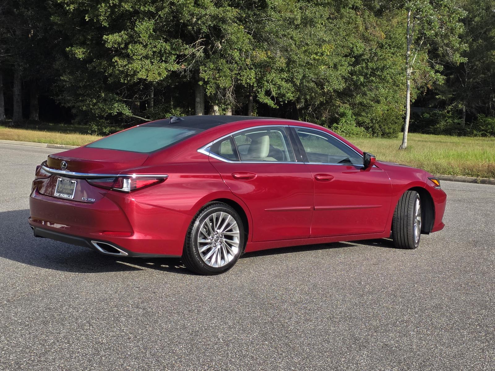 2020 Lexus ES 350 Ultra Luxury photo 5