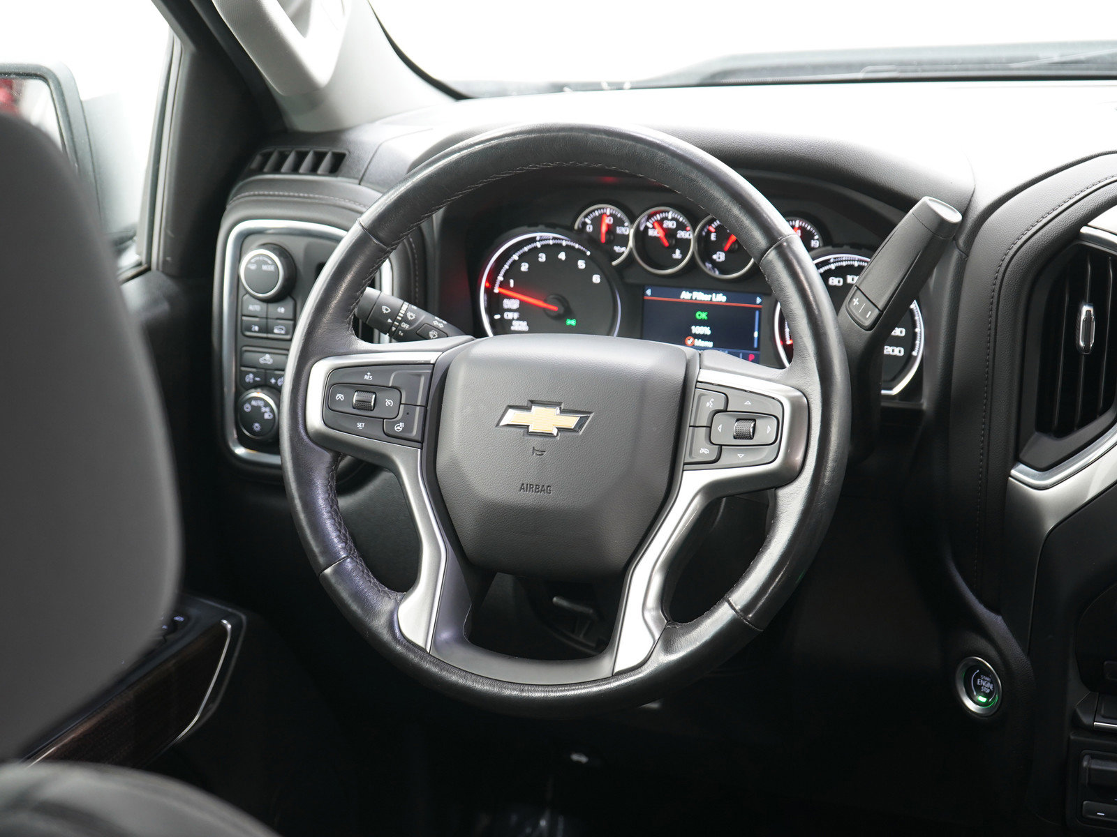 2021 Chevrolet Silverado 1500 LT photo 13