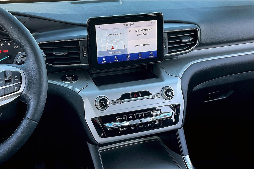 2022 Ford Explorer XLT photo 3