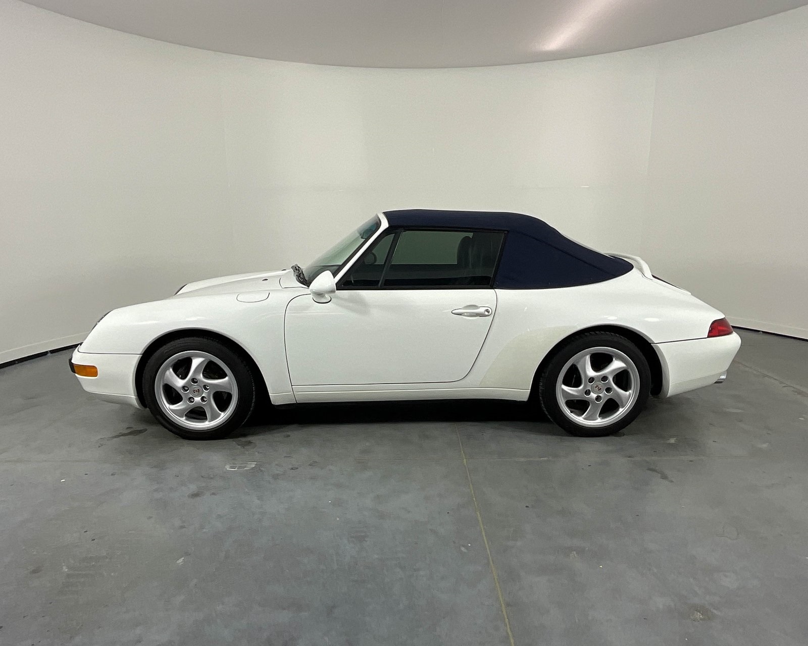 1995 Porsche 911 photo 2