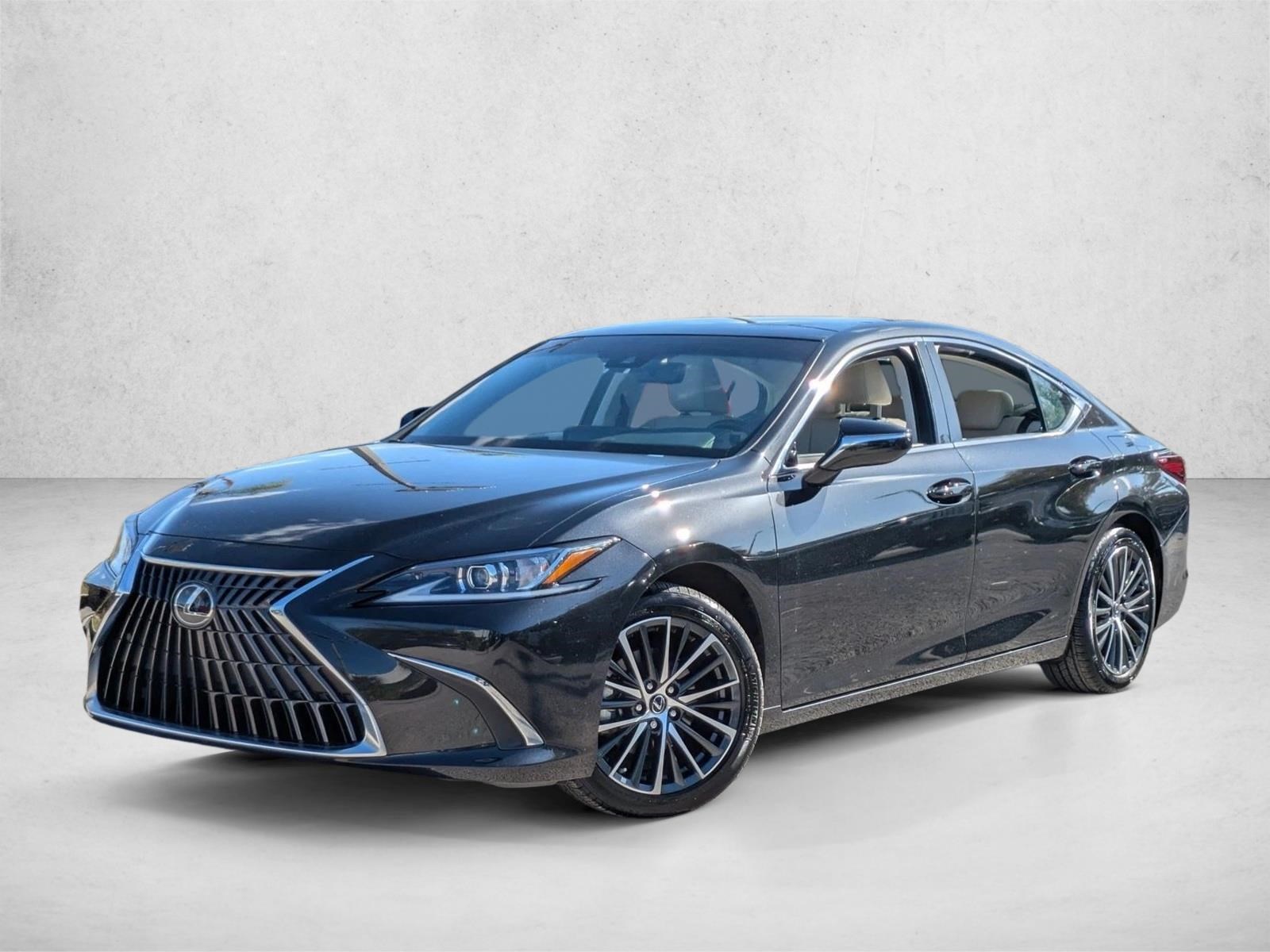 2025 Lexus ES 350's photo
