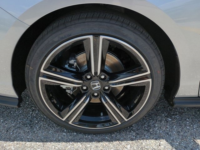 2025 Honda Accord Sport photo 9