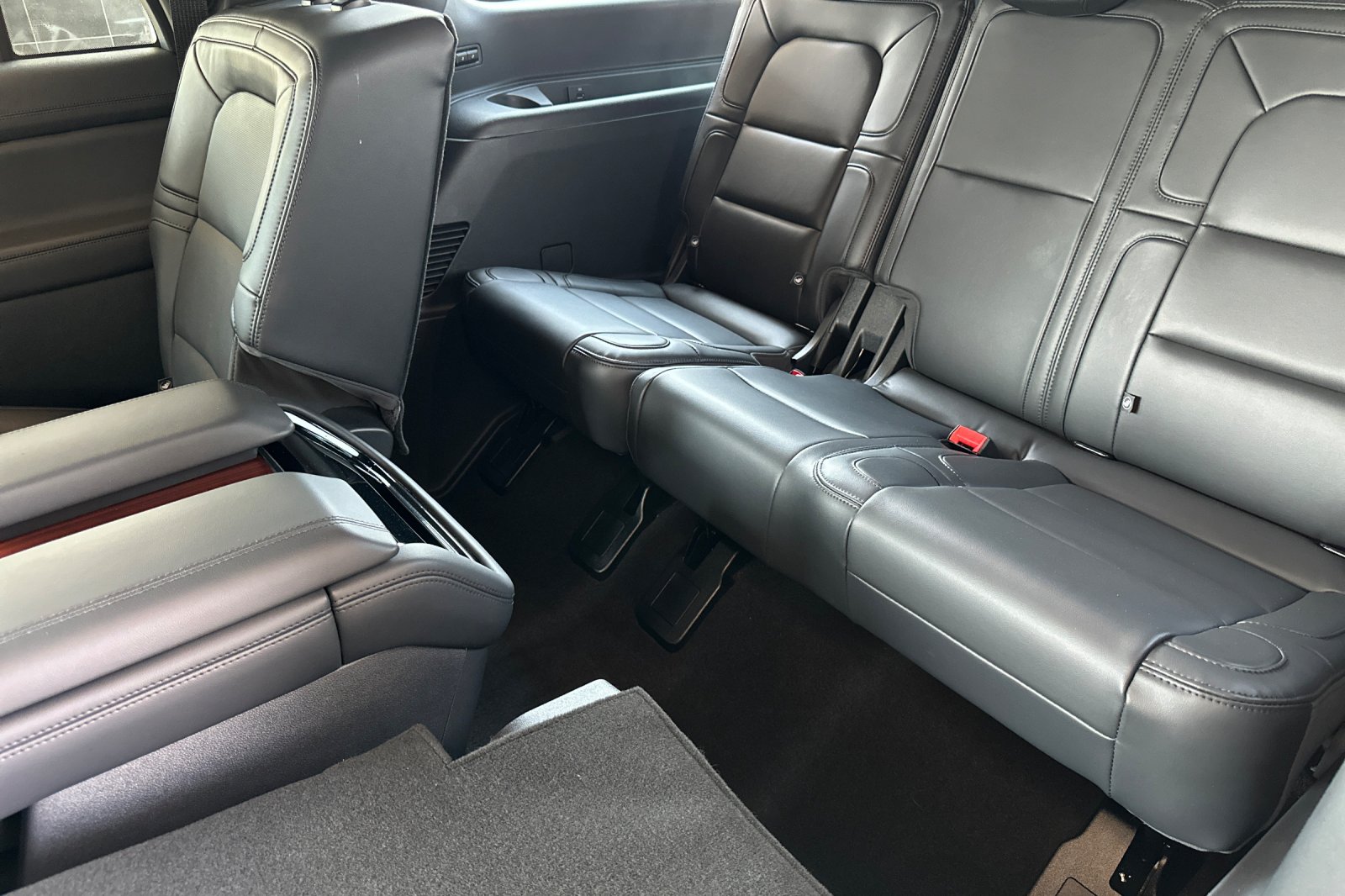 2024 Lincoln Navigator L Reserve photo 14