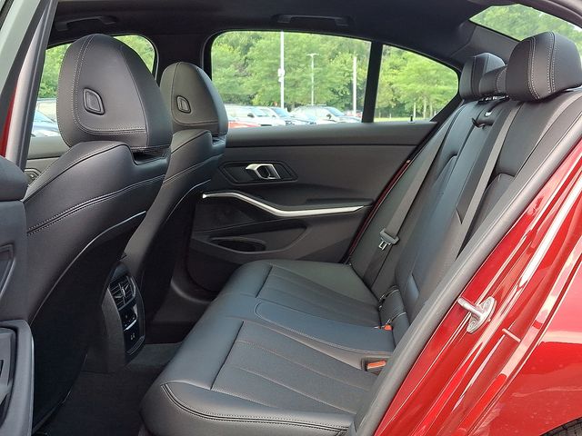 2025 Bmw 330i xDrive Sedan photo 9