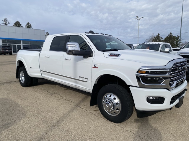 2025 RAM Ram 3500 Pickup Limited's photo