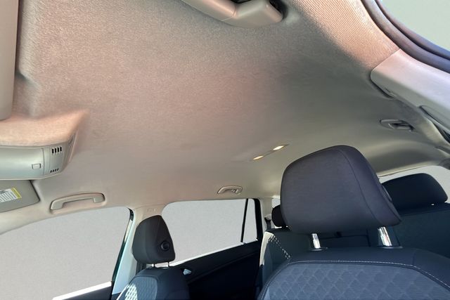 2019 Volkswagen Tiguan S photo 9