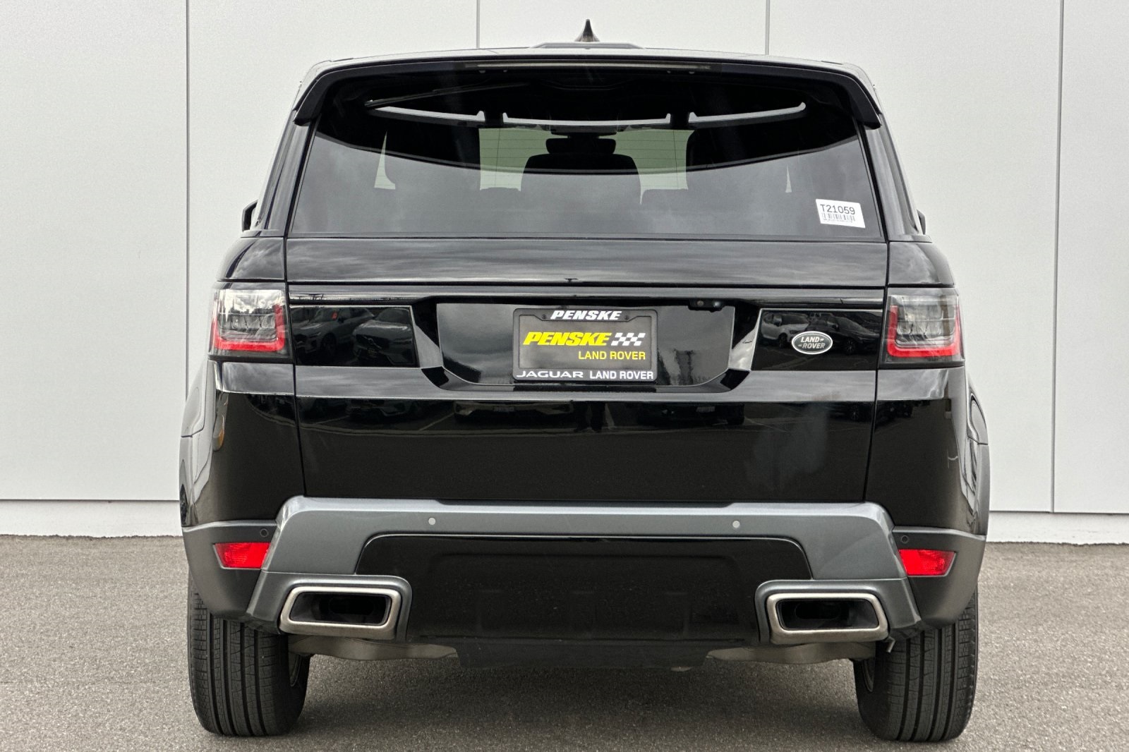 2018 Land Rover Range Rover Sport SE photo 4