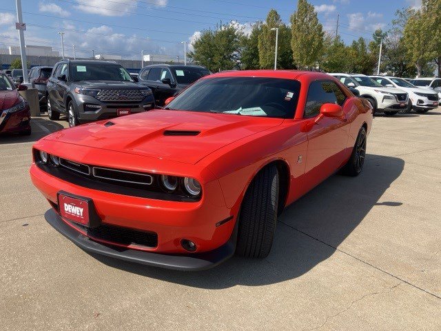 2016 Dodge Challenger R/T Scat Pack photo 3