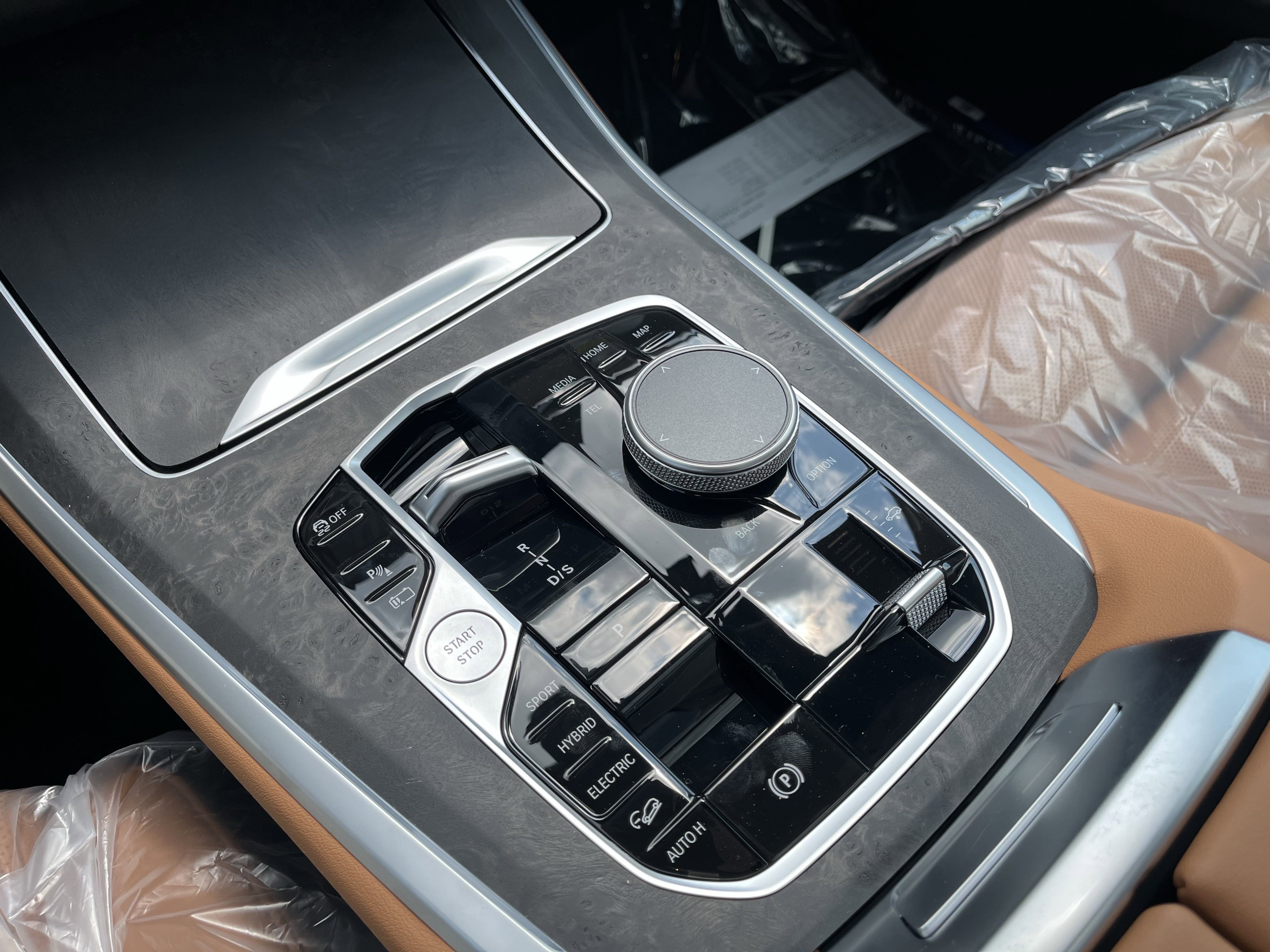 2026 Bmw X5 xDrive50e photo 7