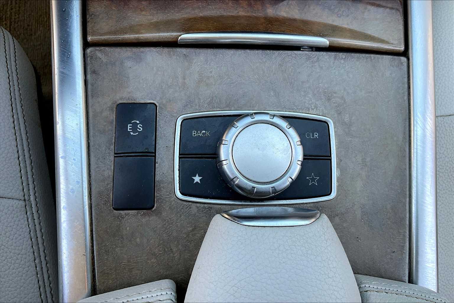 2014 Mercedes Benz E 350 photo 30