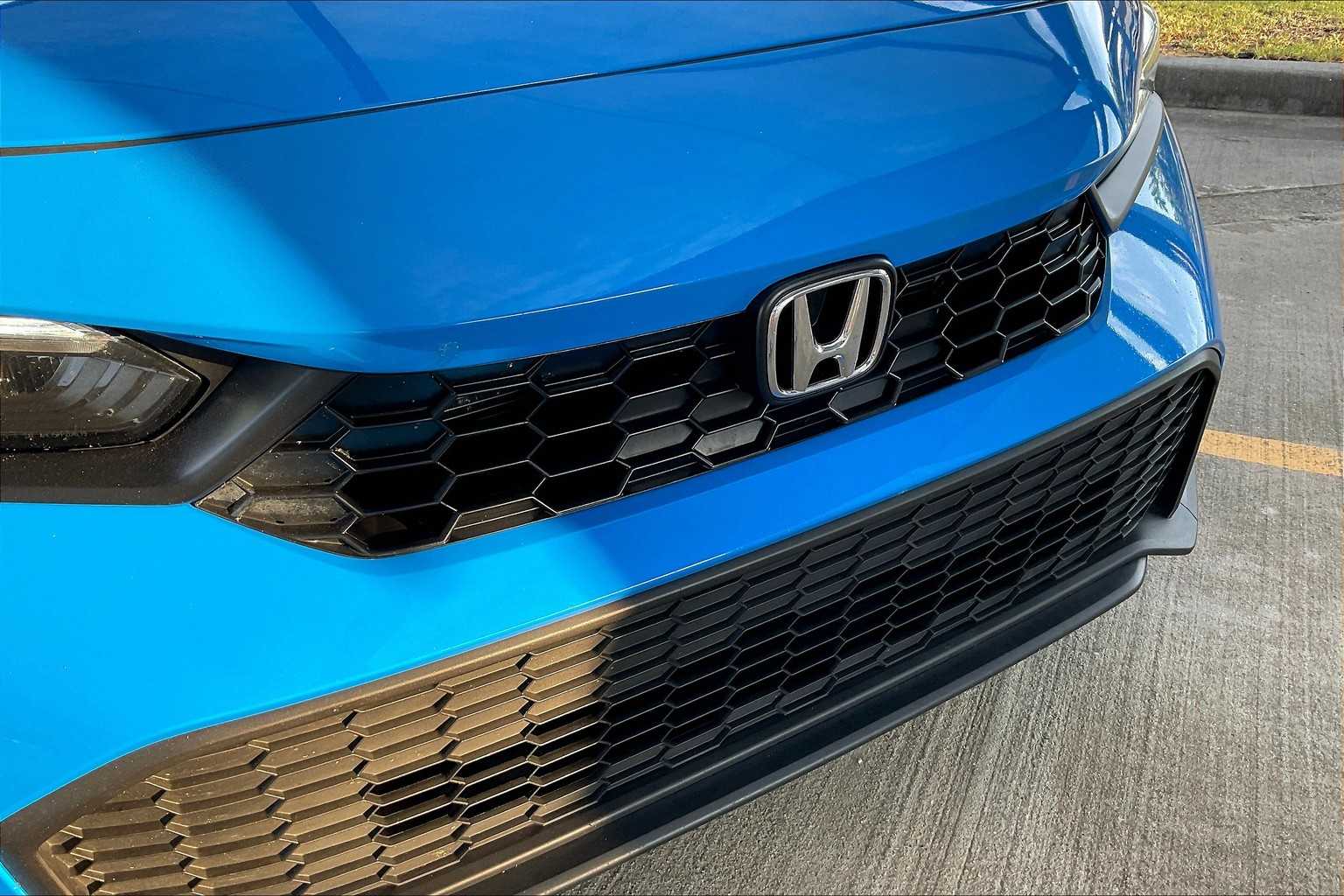 2025 Honda Civic Hatchback Sport photo 28