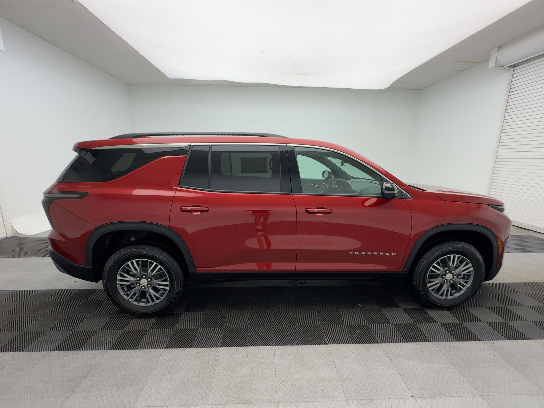 2026 Chevrolet Traverse photo 7