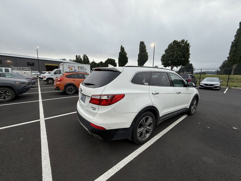 2015 Hyundai Santa Fe Limited photo 2