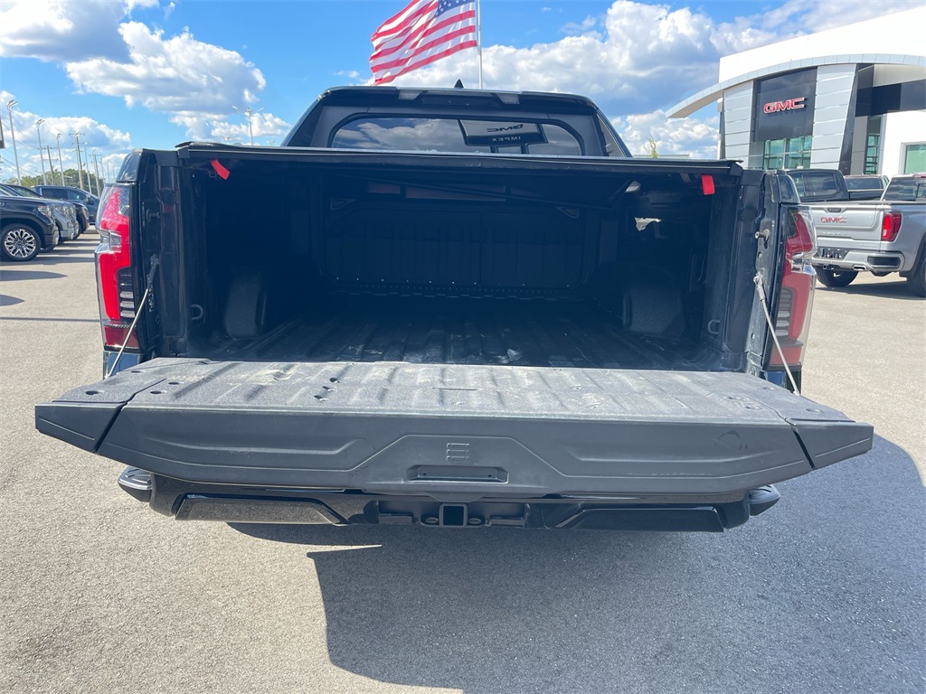 2024 Chevrolet Silverado EV RST photo 28