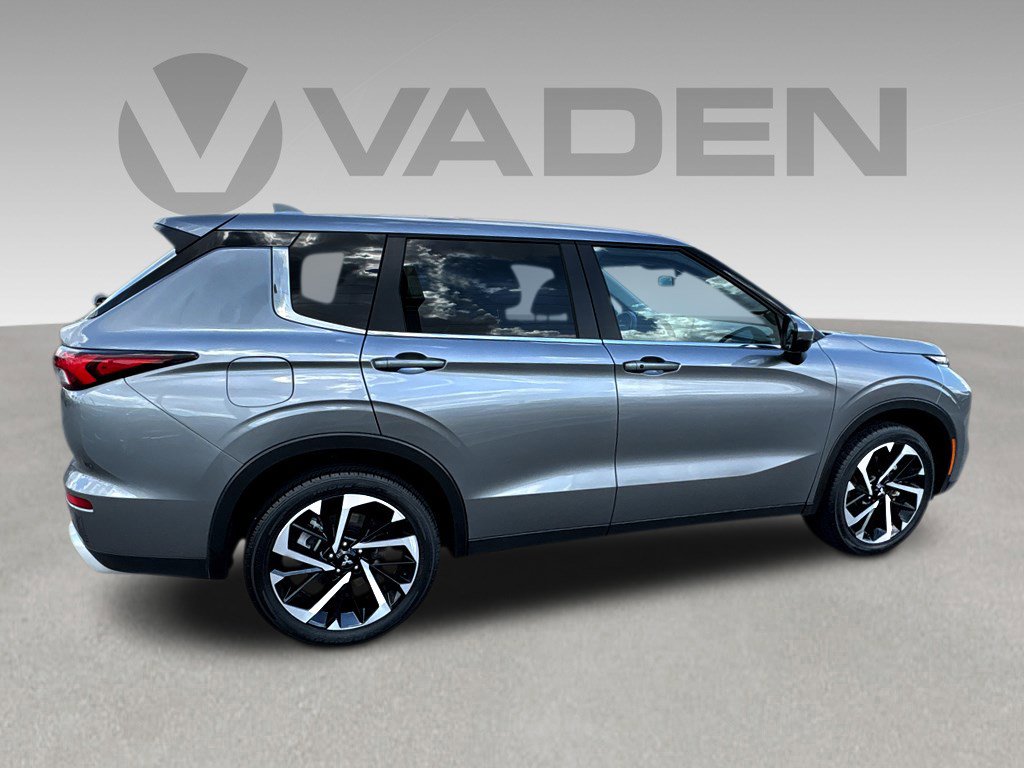 2024 Mitsubishi Outlander SE photo 21
