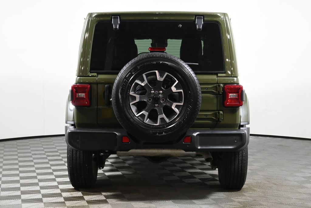 2024 Jeep Wrangler Sahara photo 6