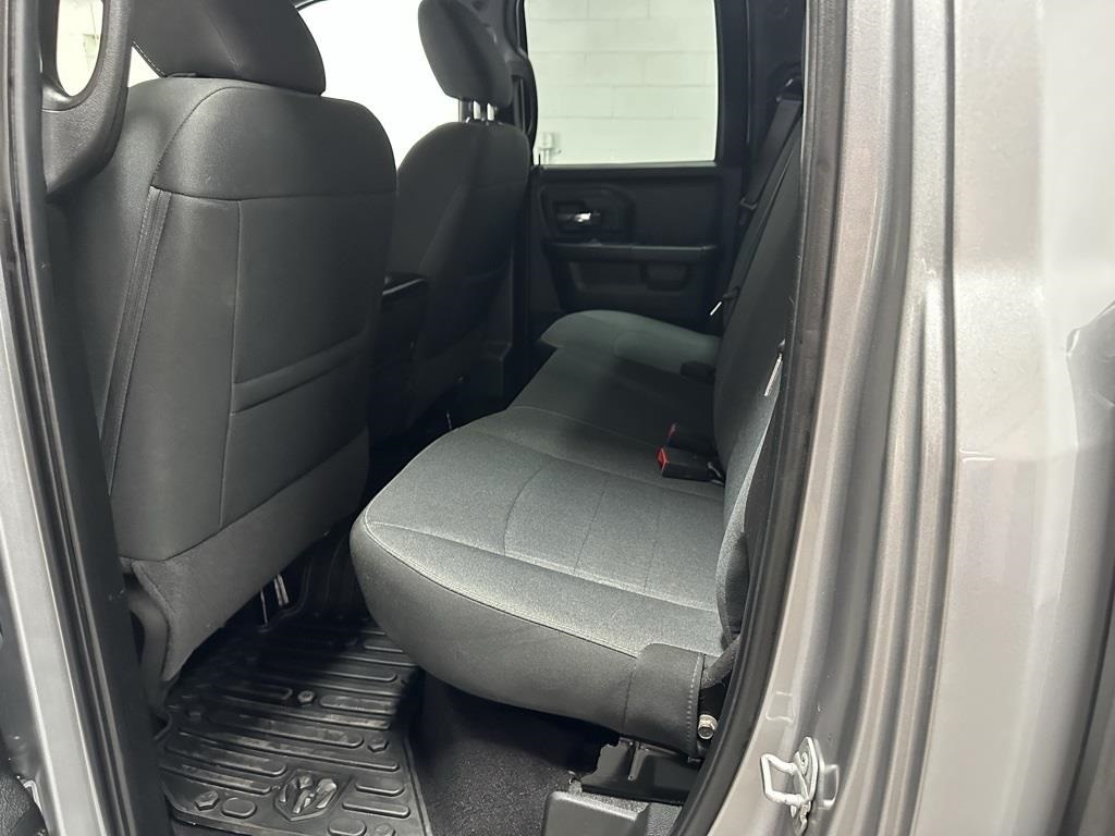 2021 Ram 1500 Classic Warlock photo 14