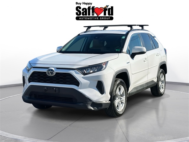2021 Toyota RAV4 LE's photo