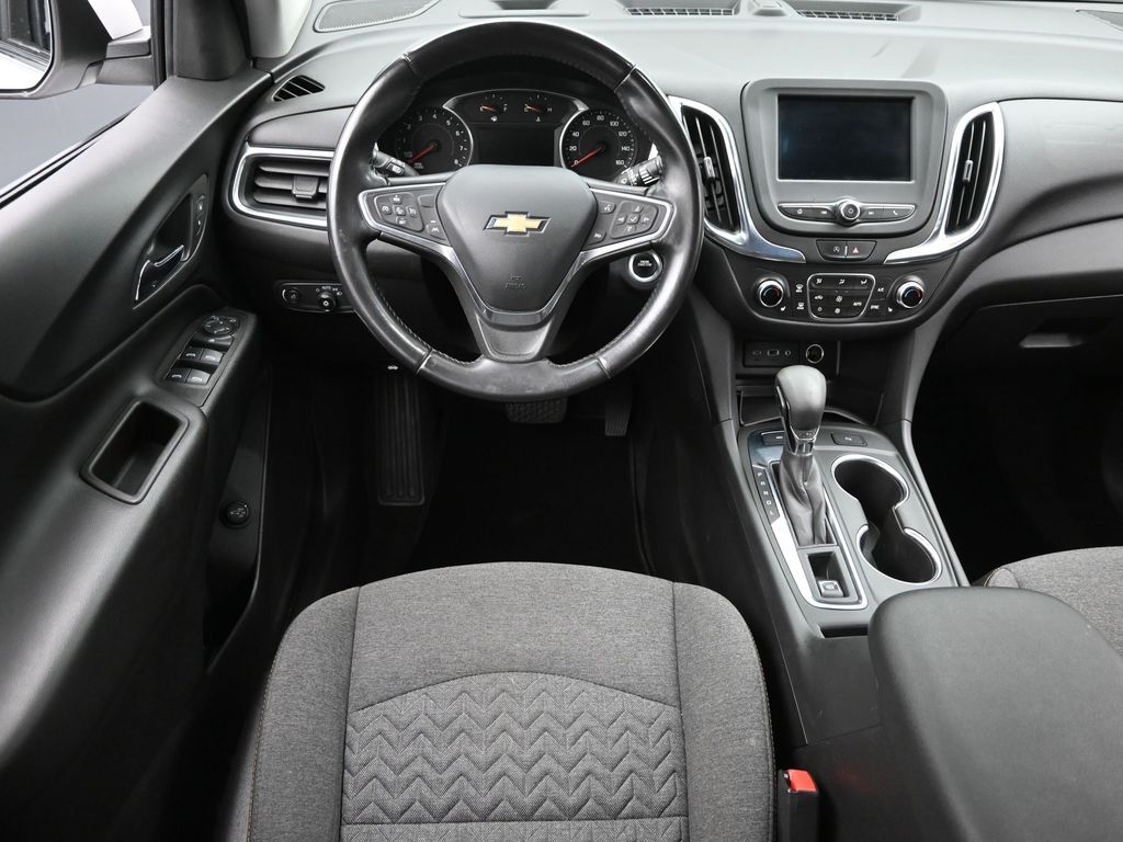 2022 Chevrolet Equinox LT photo 9