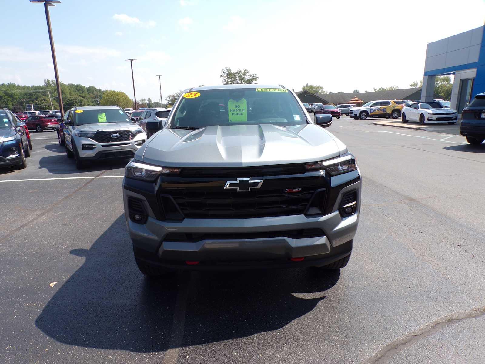 2023 Chevrolet Colorado Z71 photo 8