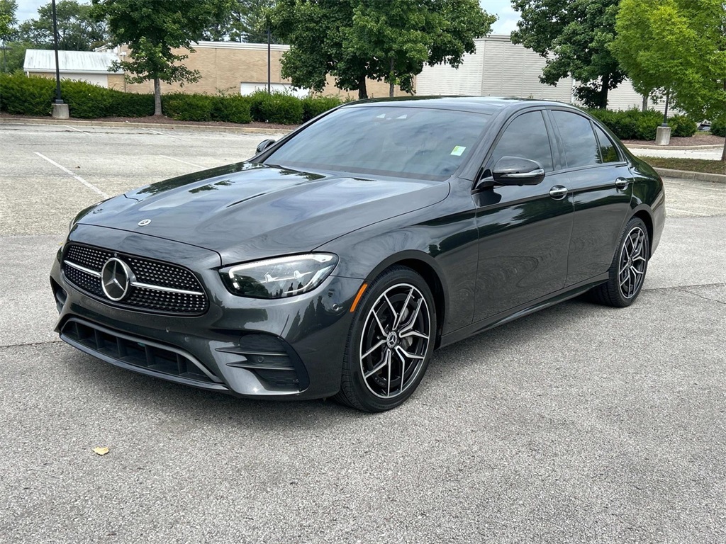 2022 Mercedes Benz E 350 photo 3