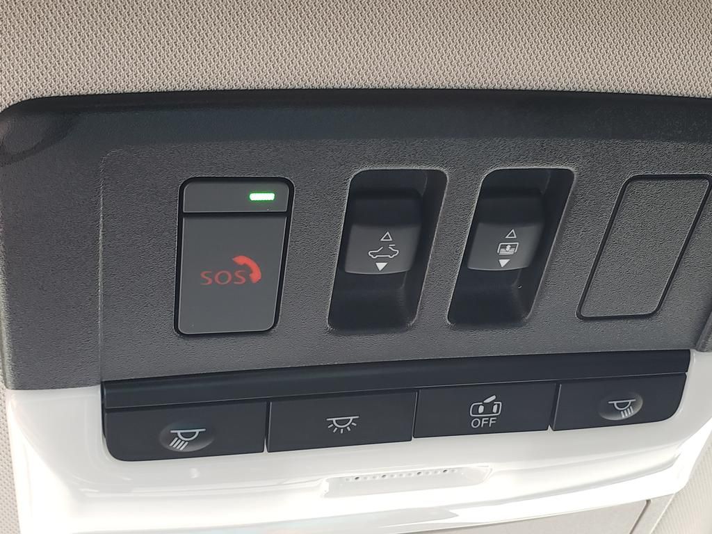 2025 Nissan Pathfinder SL photo 38