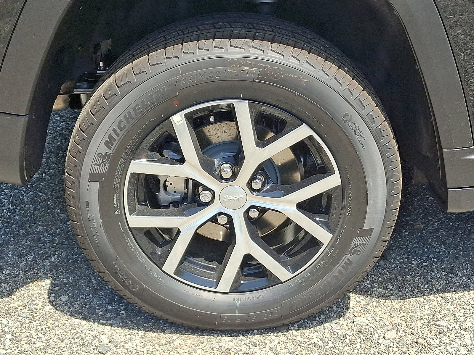 2025 Jeep Grand Cherokee Limited photo 4