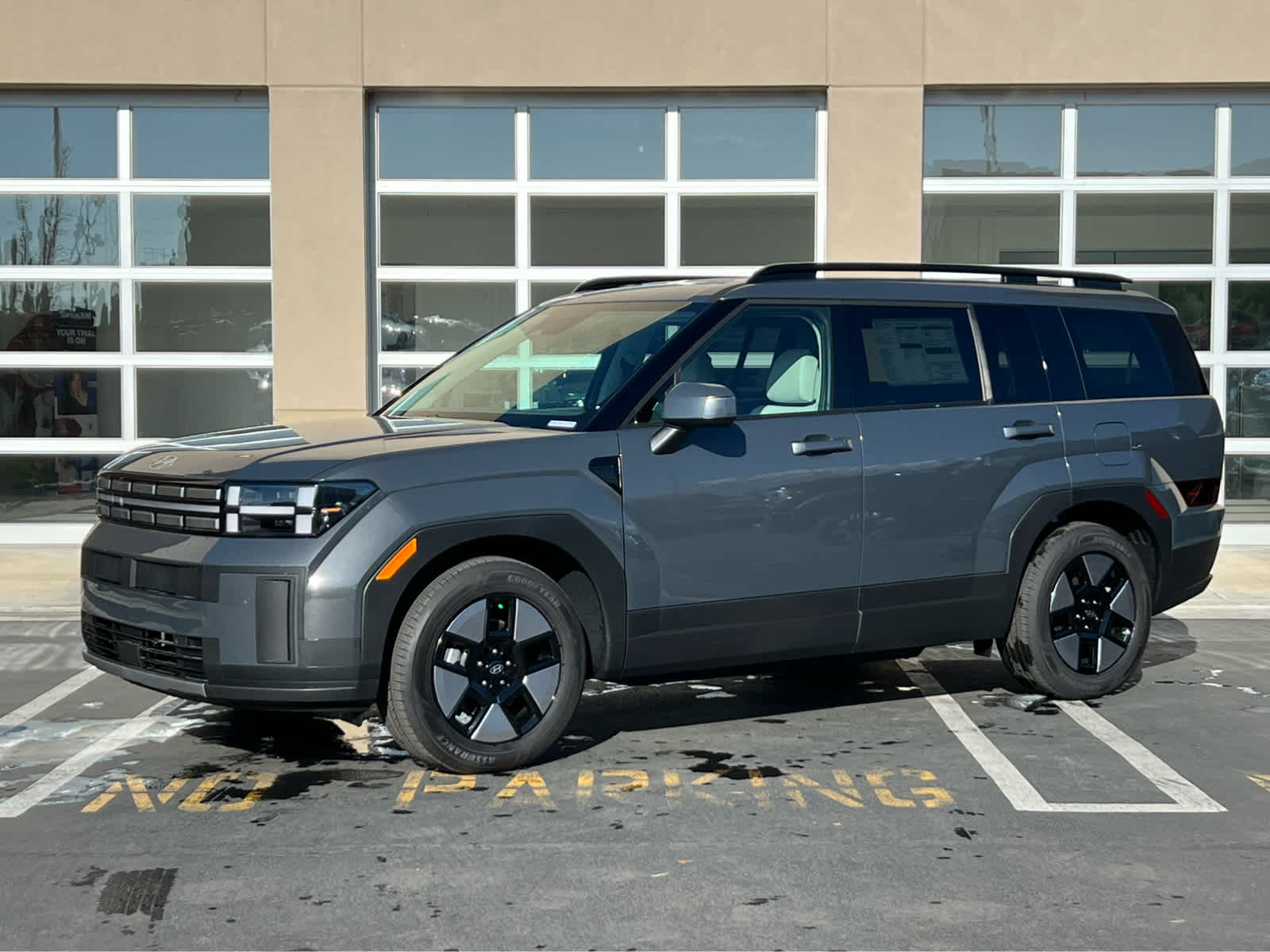 2026 Hyundai Santa Fe SEL's photo