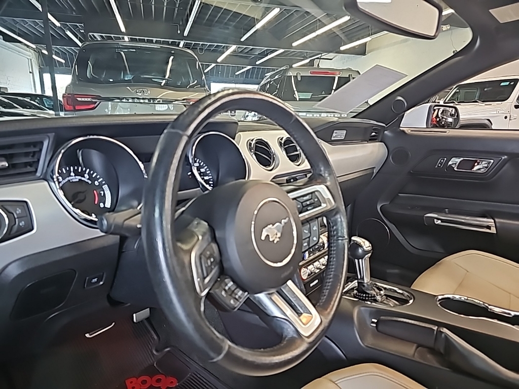 2016 Ford Mustang GT Premium photo 6